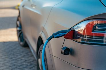 Electric Vehicles - Helping your journey to becoming carbon neutral